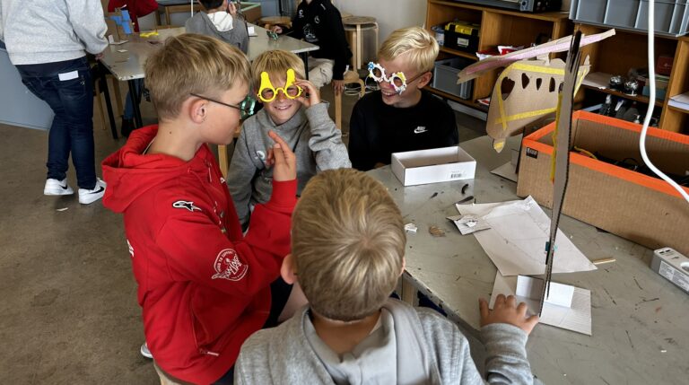 Explore, Build, Play I (projektside) - Danmarks Tekniske Museum